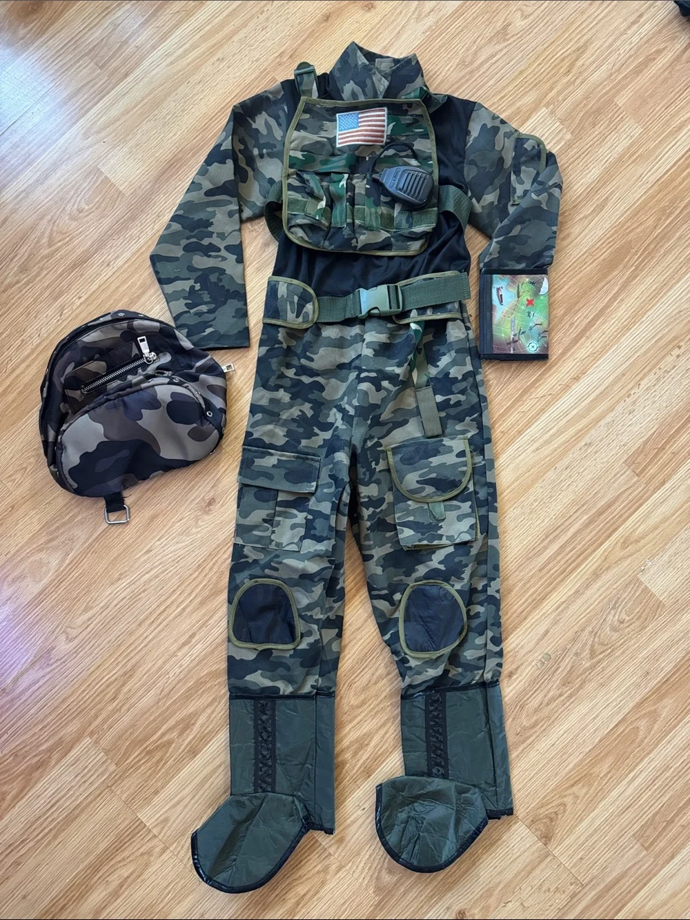 Kids Dress Up Bundle 🎃 size M-L